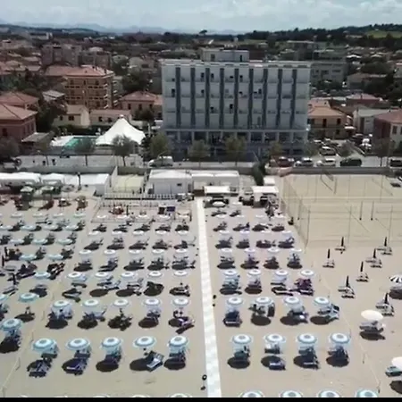 Mareblu Hotel 3*